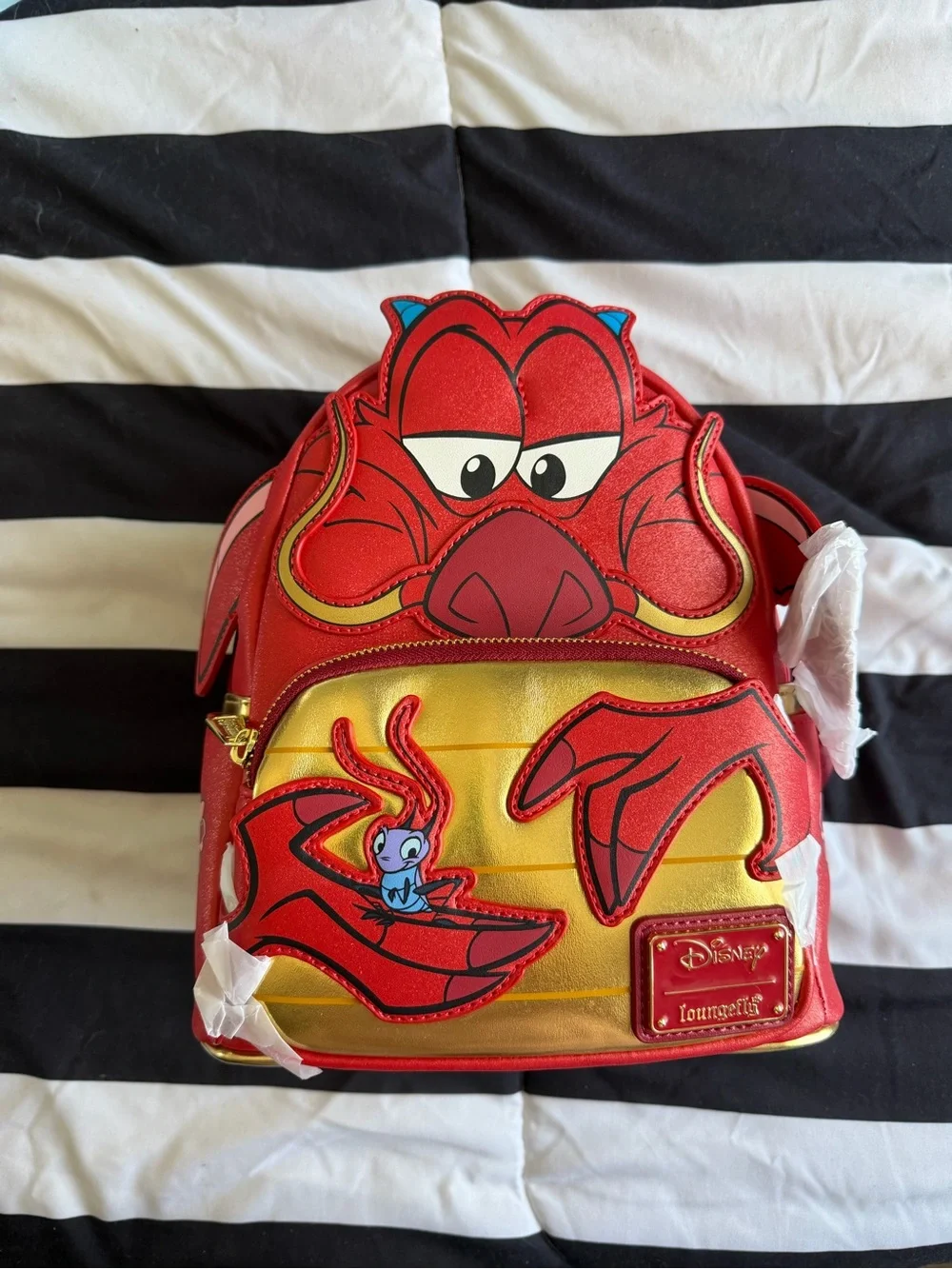 Mushu loungefly glitter mini backpack GRAIL RARE